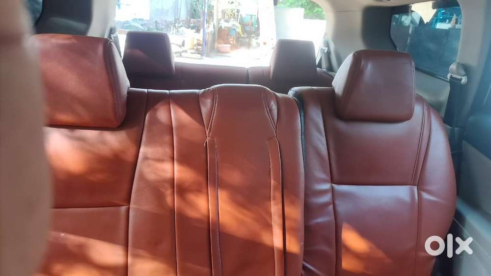 Mahindra Marazzo Diesel 2020