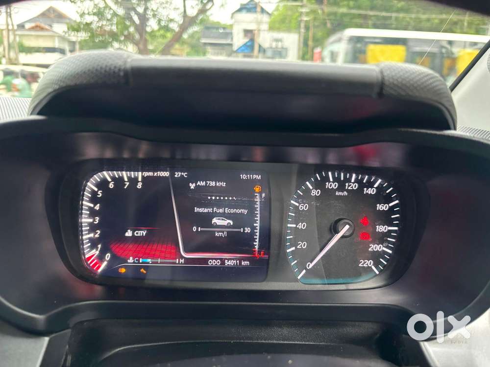Tata Altroz Xz, 2020, Petrol