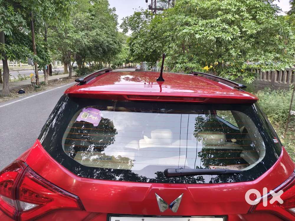 Mahindra Xuv300 Turbosport 2023 Petrol Well Maintained