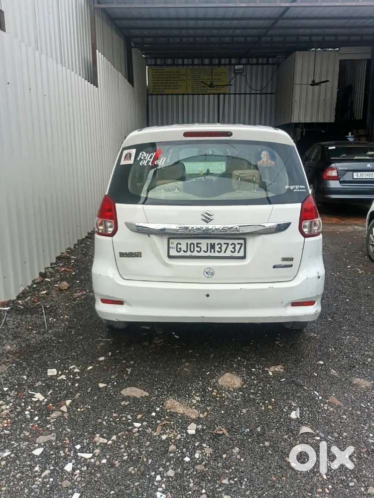 Maruti Suzuki Ertiga 2015 Diesel 103000 Km Driven