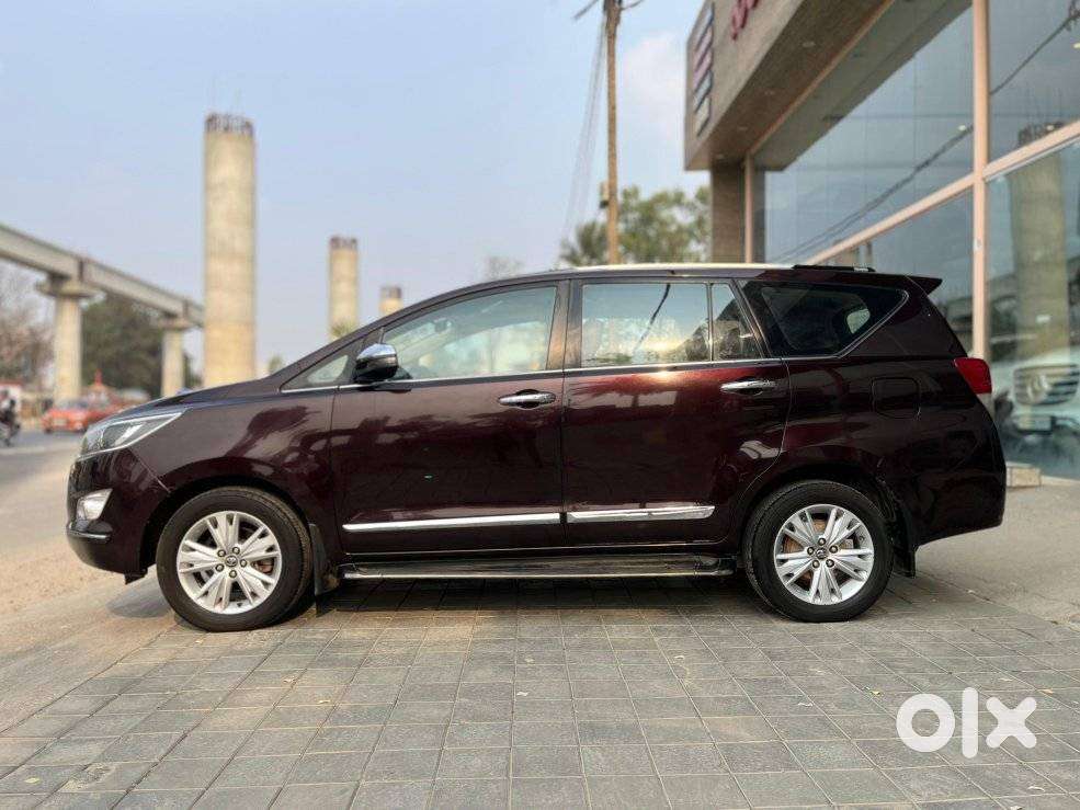 Toyota Innova Crysta 2.8 Z, 2018, Diesel