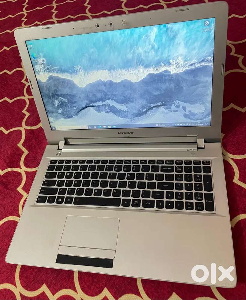 Lenovo z51-70 i7 5th Gen 8gb/256SSD ( Good Condition)