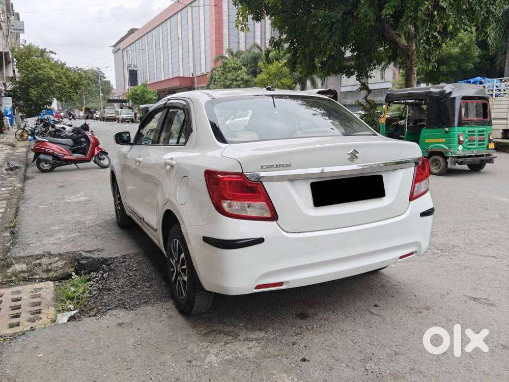 Maruti Suzuki Dzire 1.2 Vxi Amt, 2021, Petrol