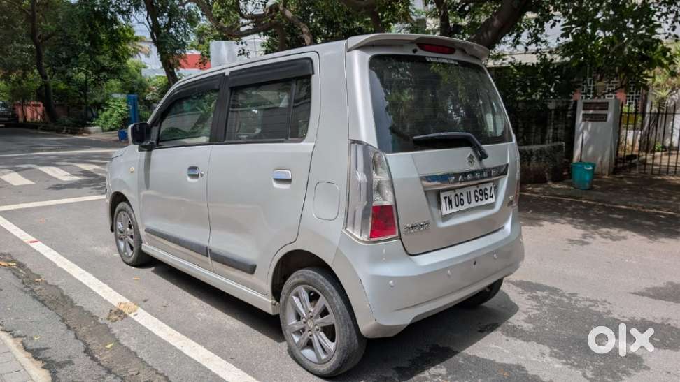 Maruti Suzuki Wagon R Stingray 1.0 Vxi Plus Amt, 2017, Petrol