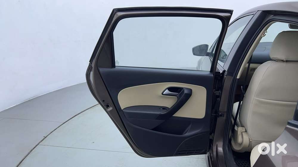 Volkswagen Polo 2009-2013 Petrol Highline 1.2l, 2017, Petrol