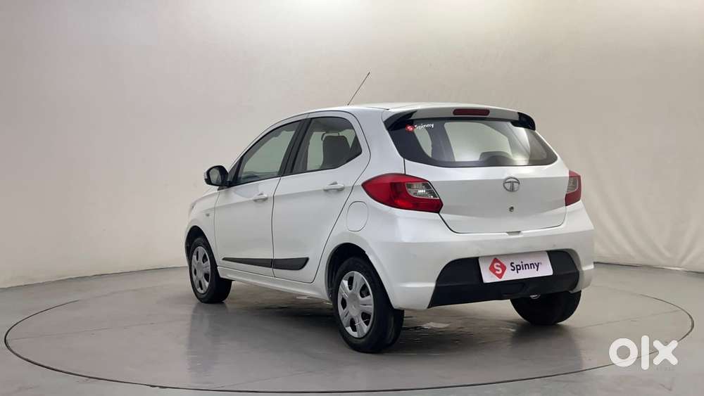 Tata Tiago 1.2 Revotron Xt, 2016, Petrol