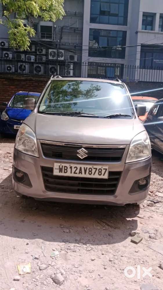 Maruti Suzuki Wagon R Stingray Amt Vxi Optional, 2018, Petrol