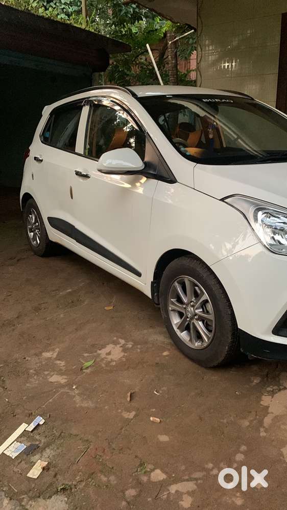 Hyundai Grand I10 Asta 2016