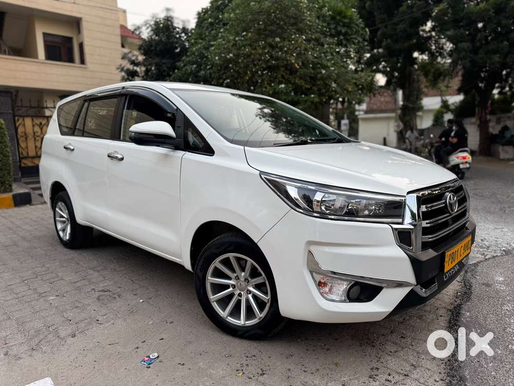 Toyota Innova Crysta 2.4 G Mt 7 Str, 2020, Diesel