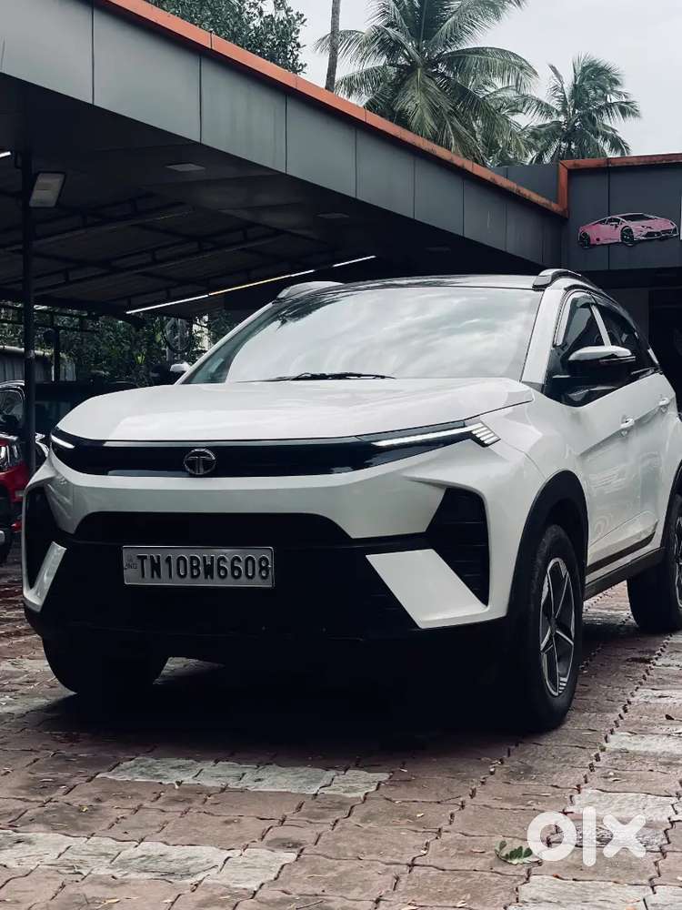 Tata Nexon Creative Diesel 2024