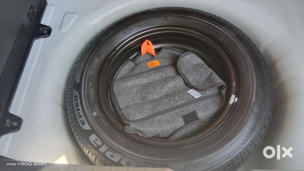 Hyundai I20 Asta (o) 1.2 Mt, 2023, Petrol