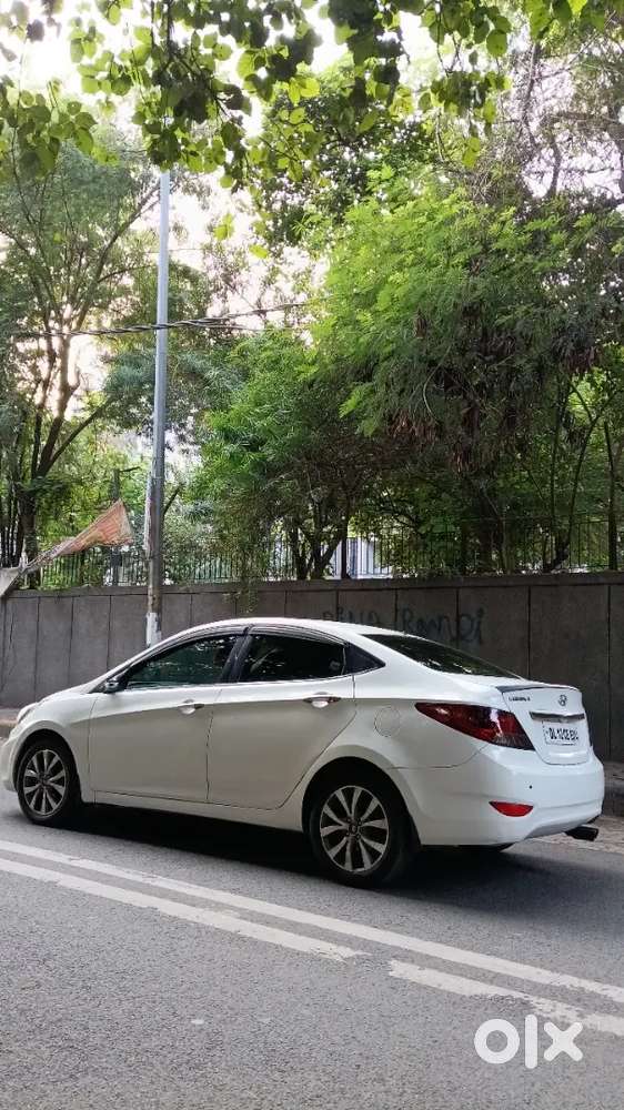 Hyundai Verna 1.6 Sx 2014, Pure Petrol Engine Good Suspension Shockers