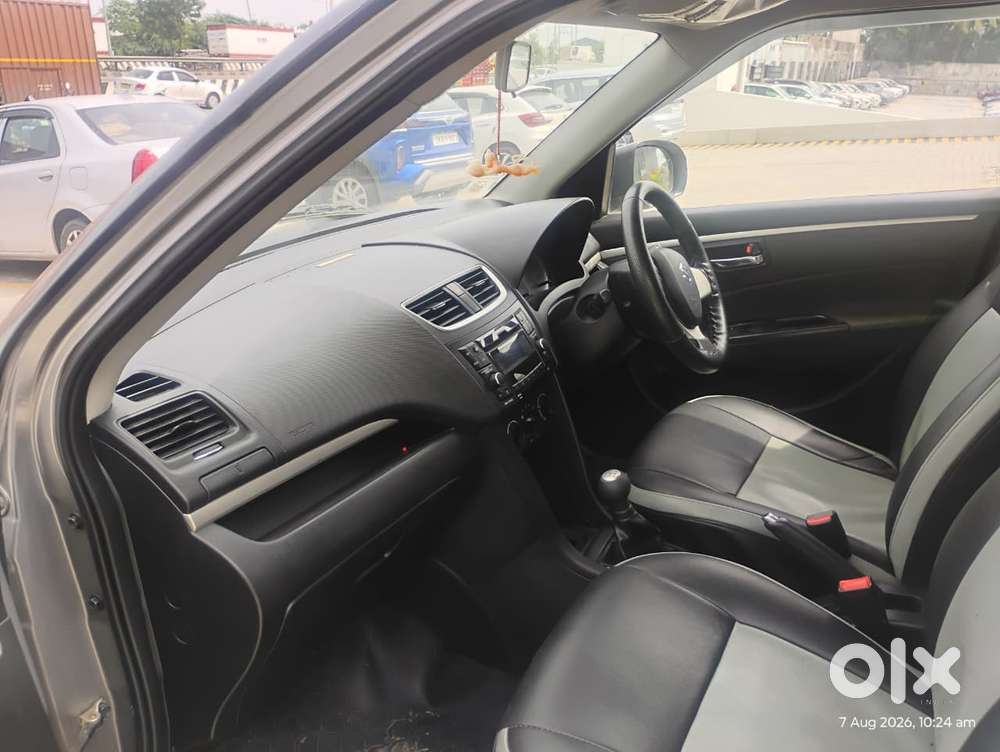 Maruti Suzuki Swift Dzire Vxi Optional, 2017, Petrol