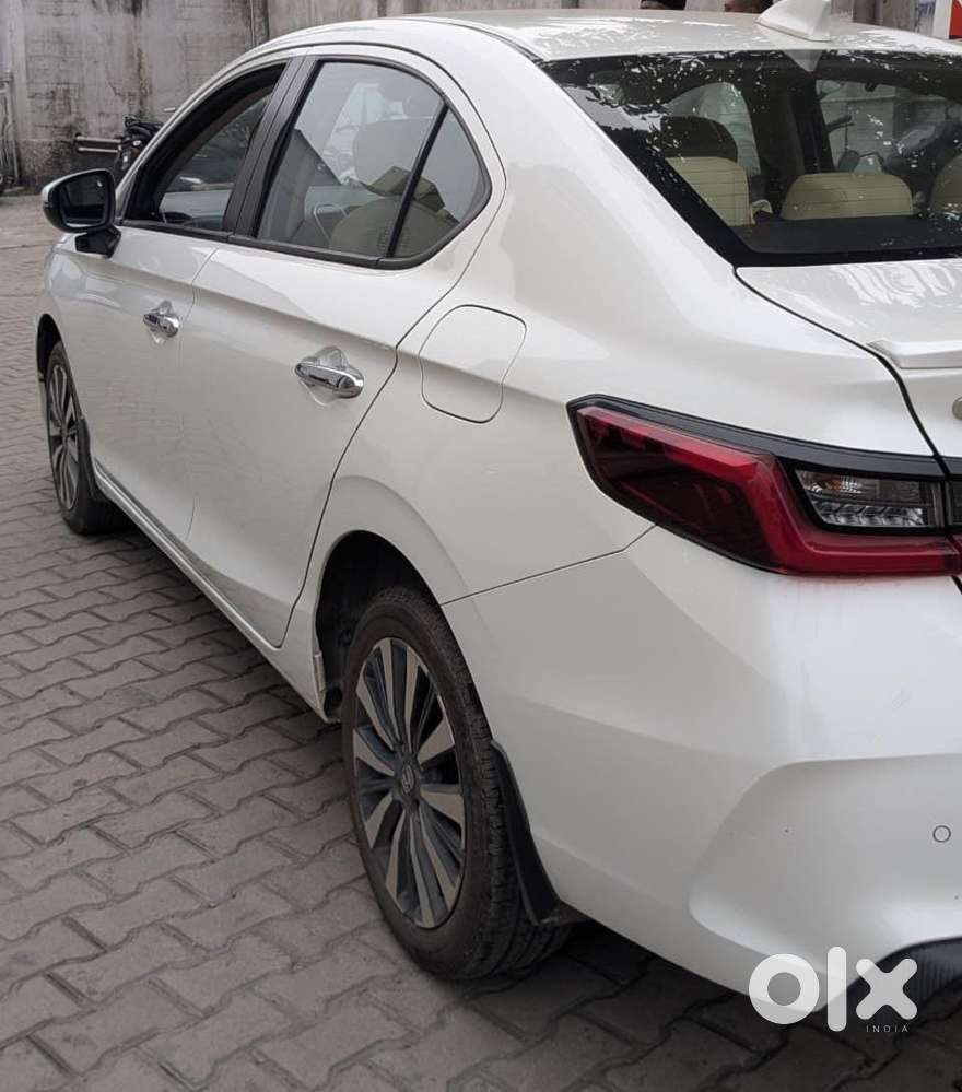 Honda City I Dtec V, 2026, Petrol