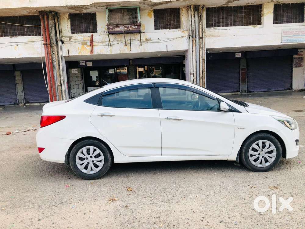 Hyundai Verna Crdi 1.4 E, 2015, Diesel