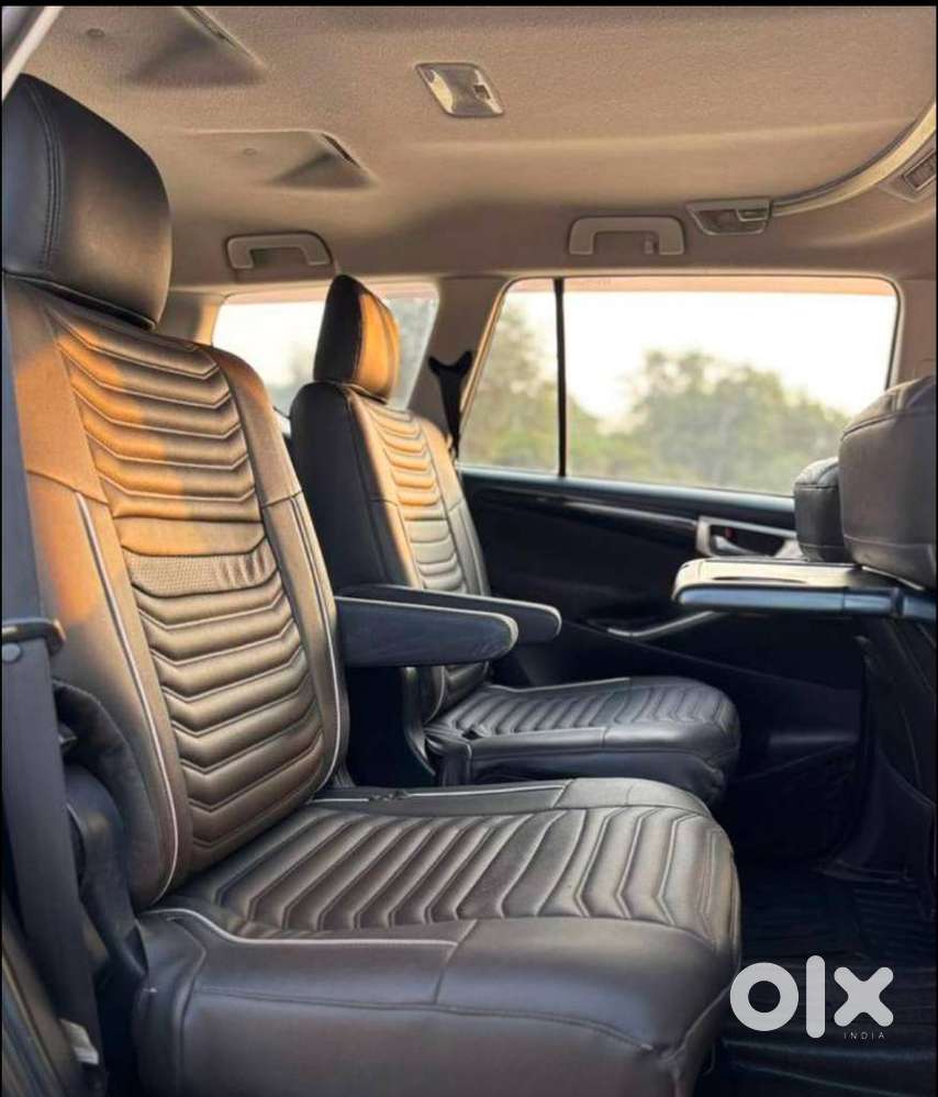 Toyota Innova Crysta 2.4 V 7 Str, 2018, Diesel