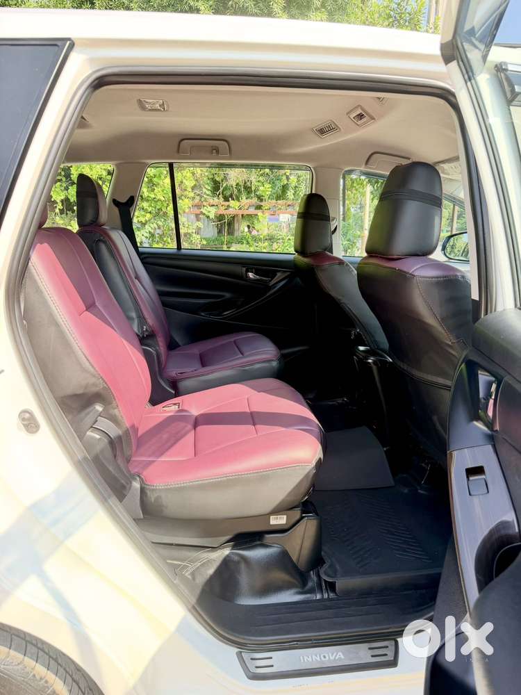 Toyota Innova Crysta [2020-ongoing] 2.4 Gx 7 Str, 2023, Diesel