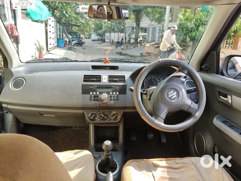 Maruti Suzuki Dzire 2011 Petrol 85600 Km Driven
