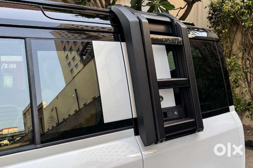 Land Rover Defender, 2023, Petrol