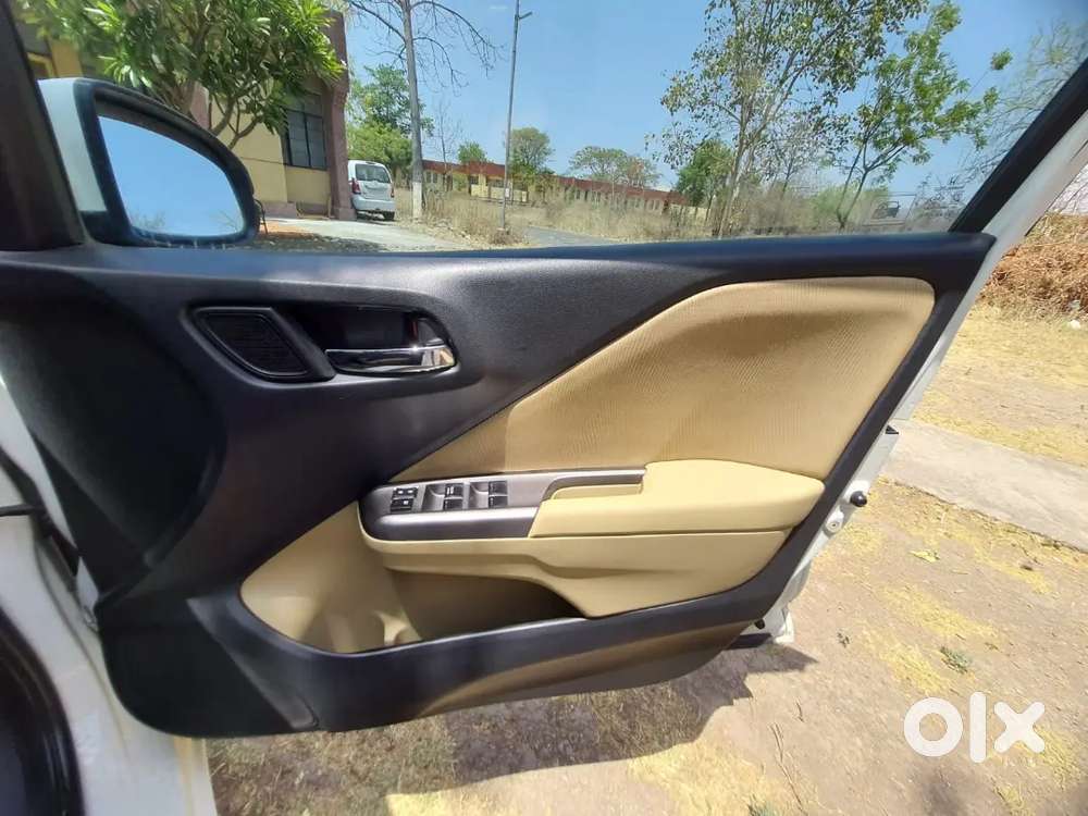 Best Car Genuine Km Genuine Don't Bargain Honda City I Dtec 2015