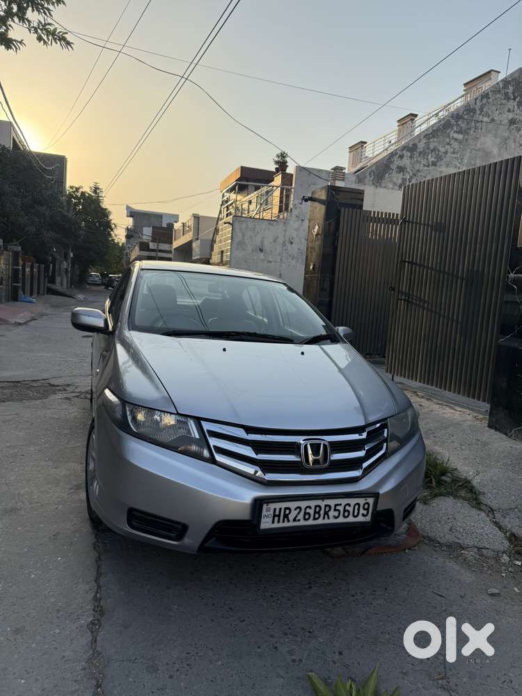 Honda City V Mt Exclusive, 2012, Petrol