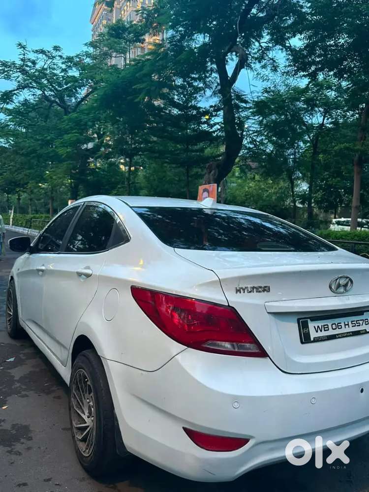 Hyundai Verna Crdi 2011