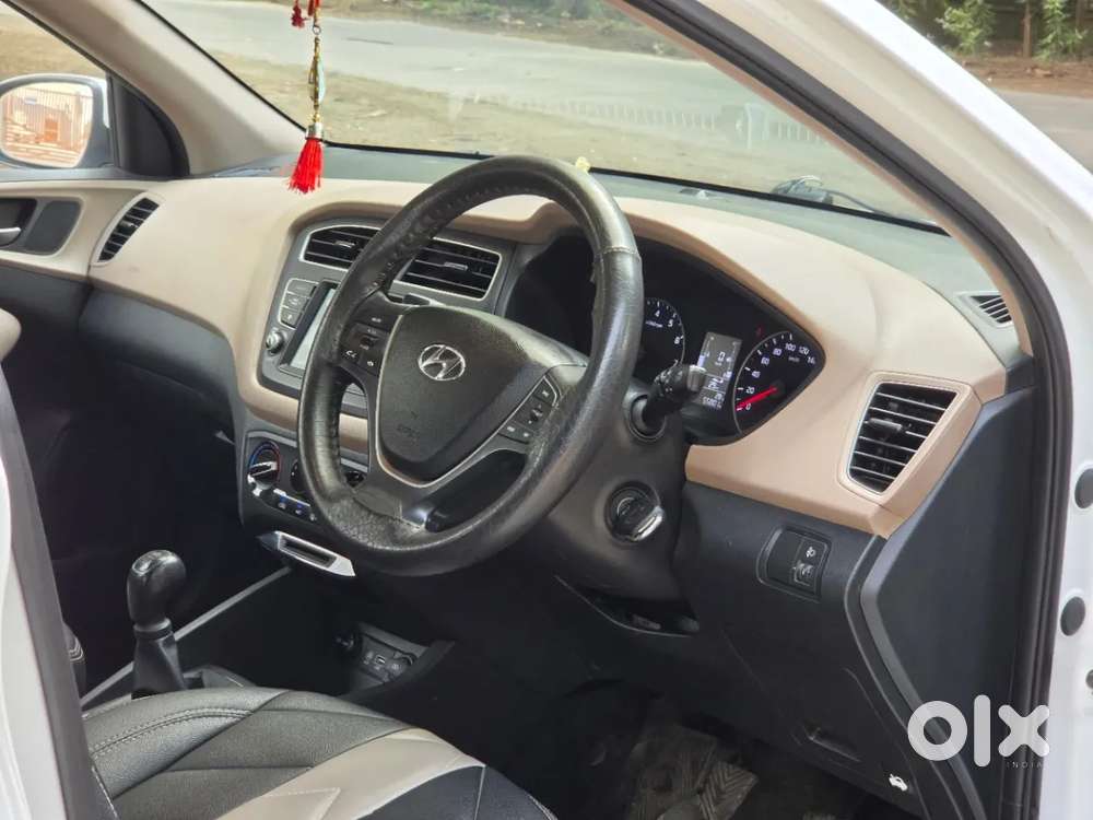 Hyundai I20 Sportz 1.2 Bs-iv, 2019, Petrol