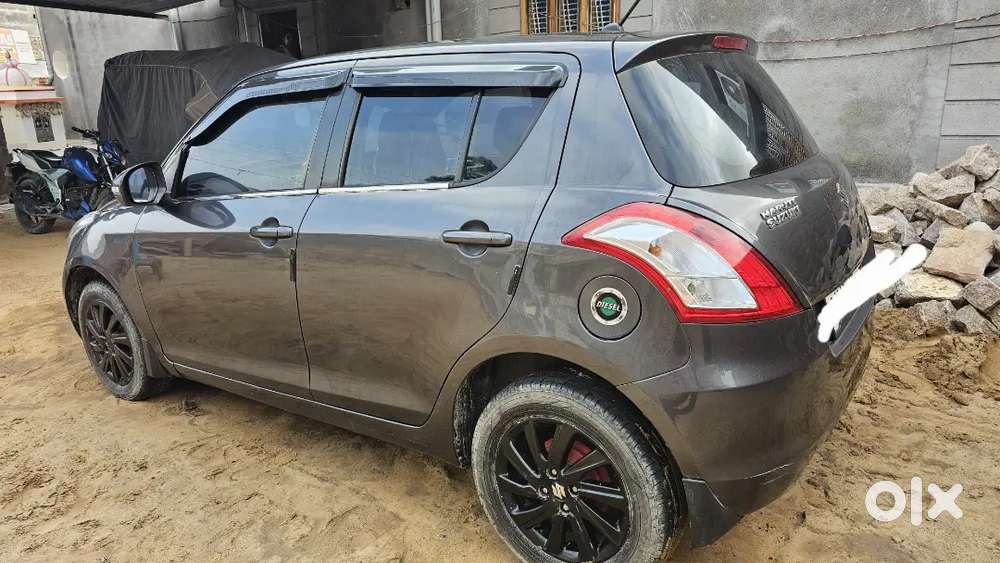 Maruti Suzuki Swift 2015