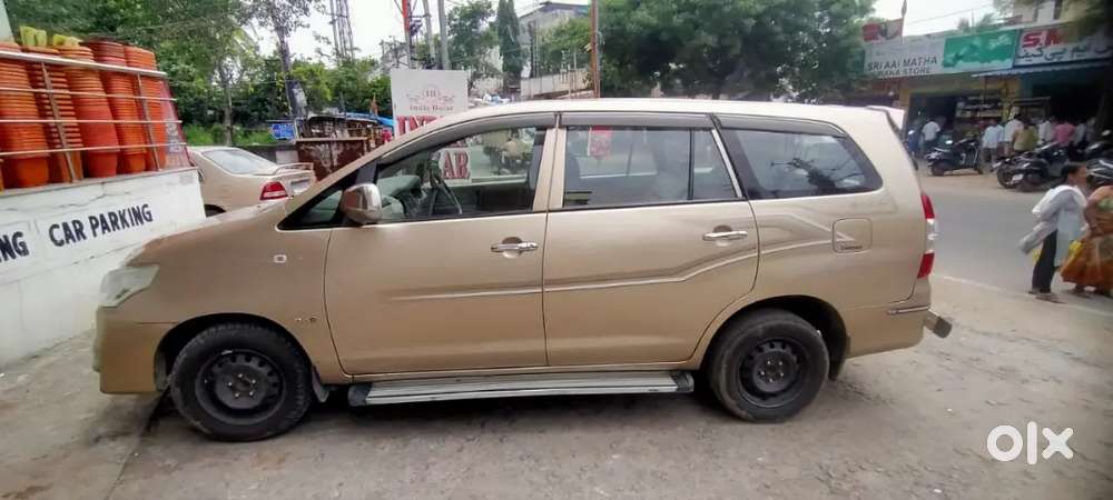 Toyota Innova 2005