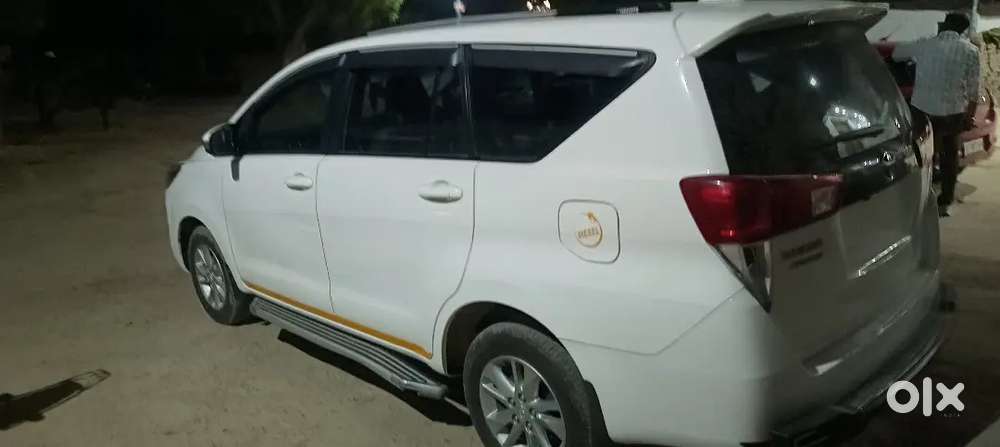 Toyota Innova Crysta 2024 Diesel 32000 Km Driven Orignal Metter