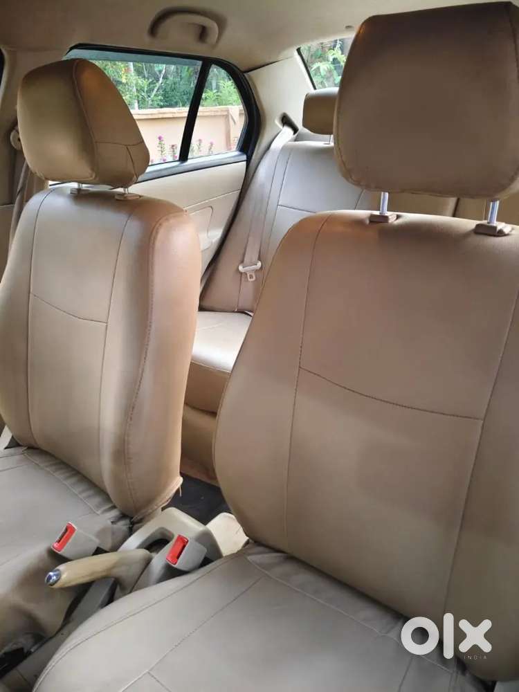 Maruti Suzuki Dzire 2016 Petrol 85000 Km Driven