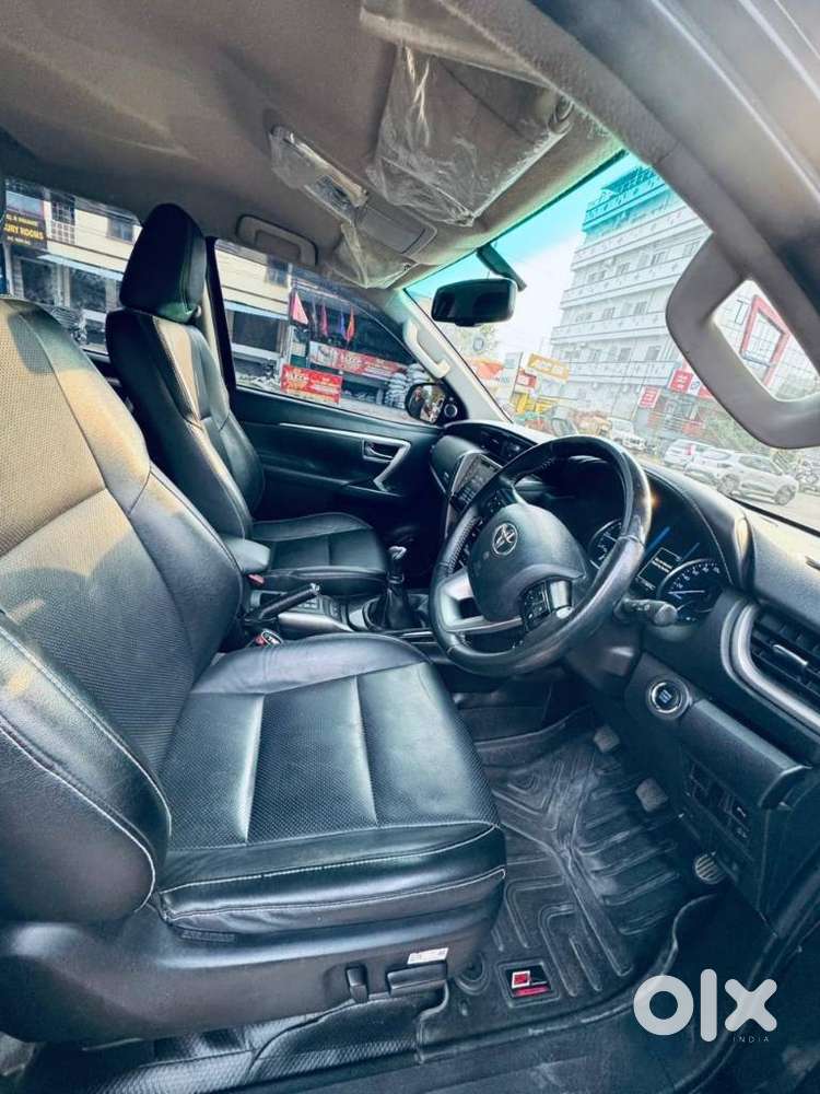 Toyota Fortuner 4x4 Mt 2.8 Diesel, 2022, Diesel