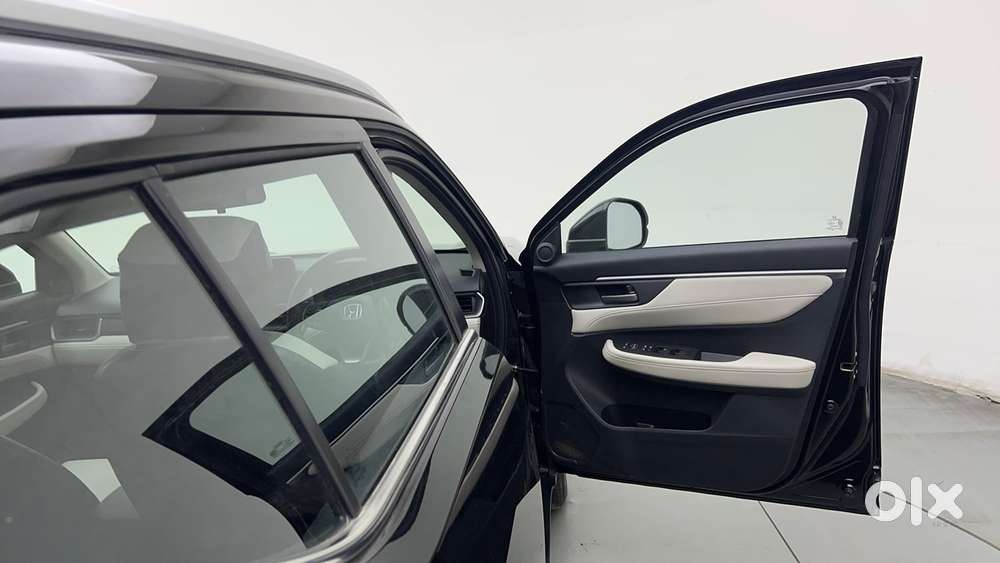 Honda Elevate Vx Mt, 2026, Petrol