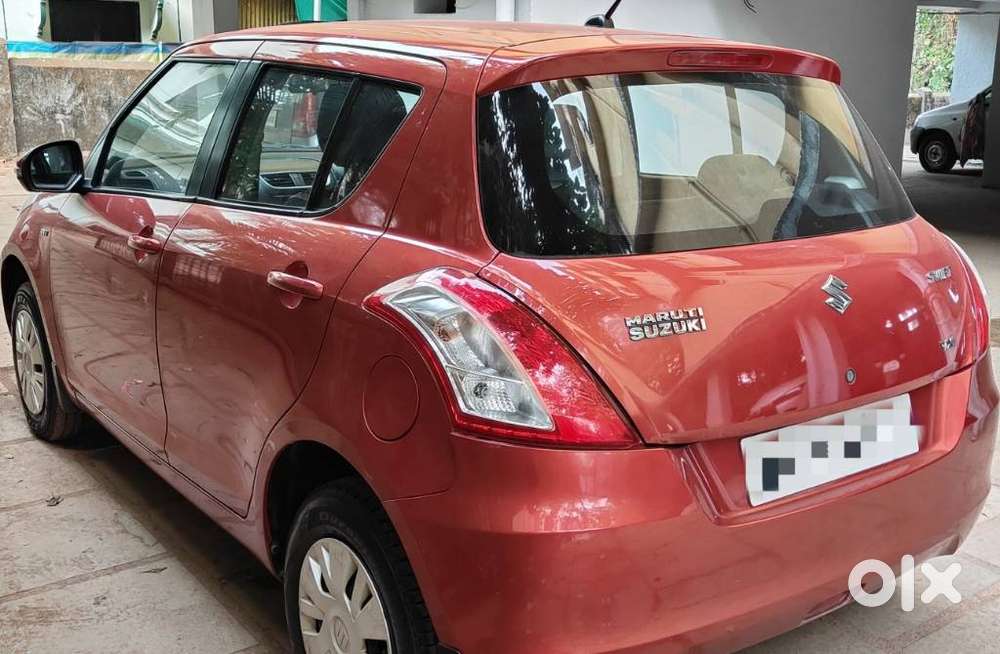 Maruti Suzuki Swift Vxi 1.2 Abs Bs-iv, 2014, Petrol
