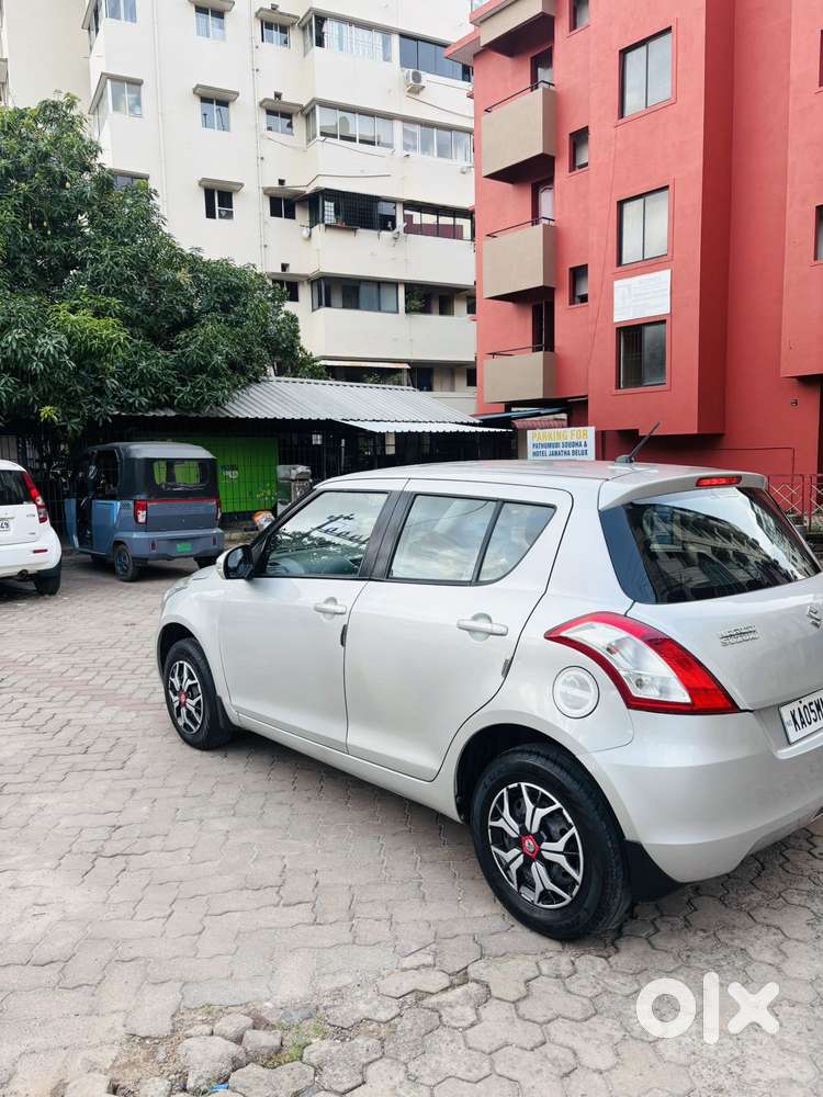 Maruti Suzuki Swift Vxi Optional, 2013, Petrol