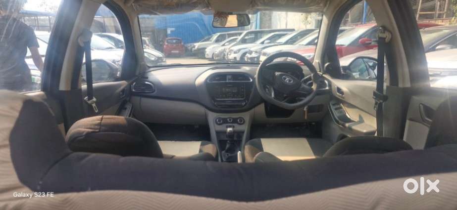 Tata Tiago 1.2 Revotron Xt (o), 2021, Petrol