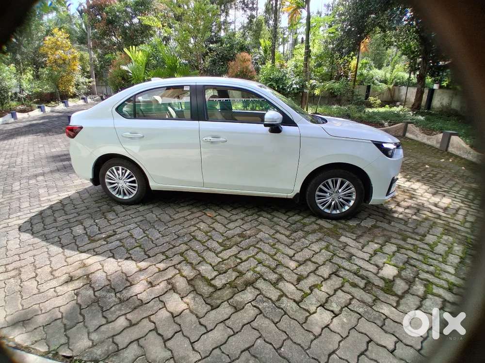 Honda Amaze 3rd Gen Vx 2025