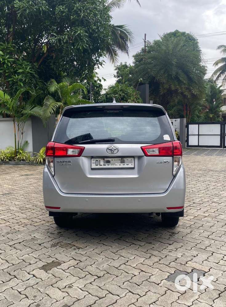 Toyota Innova Crysta 2.8z Automatic, 2017, Diesel