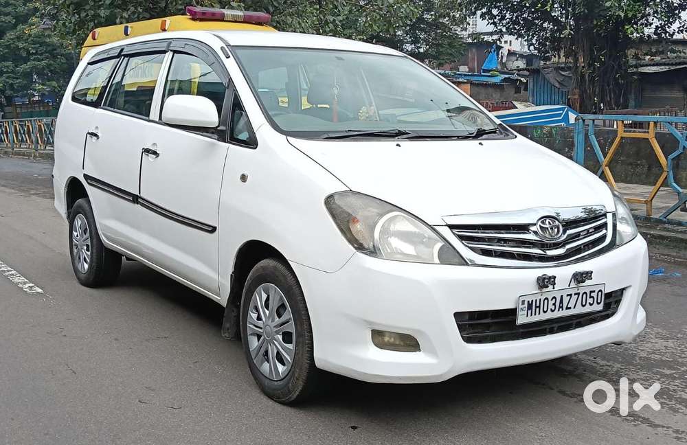 Toyota Innova 2.5 G (diesel) 8 Seater, 2011, Diesel