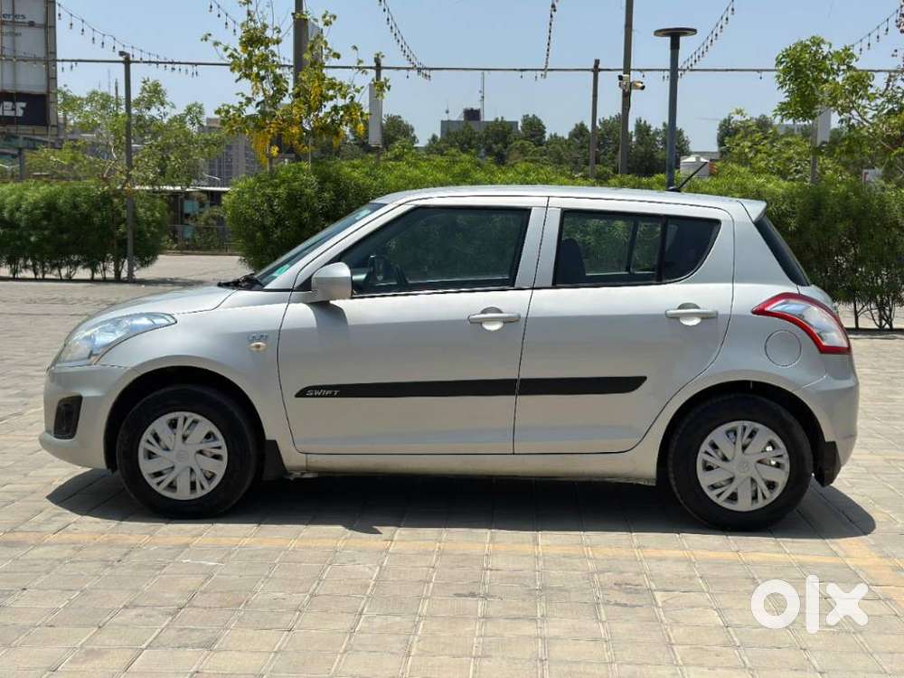 Maruti Suzuki Swift Lxi Optional-o, 2017, Cng & Hybrids