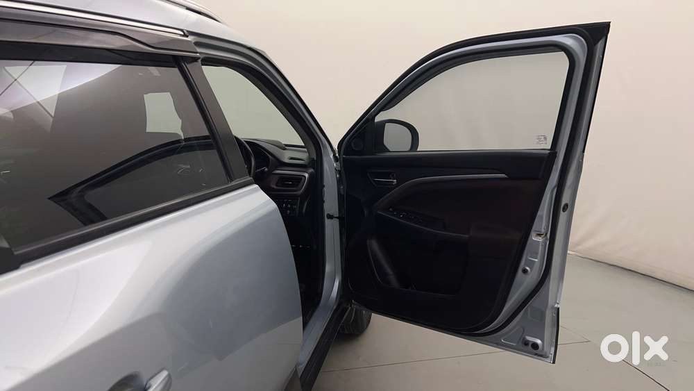 Maruti Suzuki Brezza Zxi Plus At, 2022, Petrol