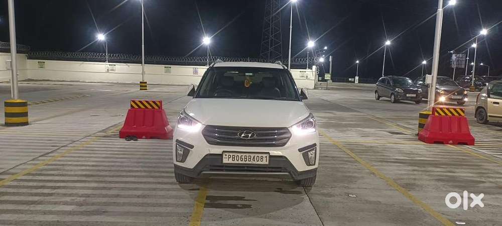 Hyundai Creta 2017 Diesel Well Maintained,all Services From Agency