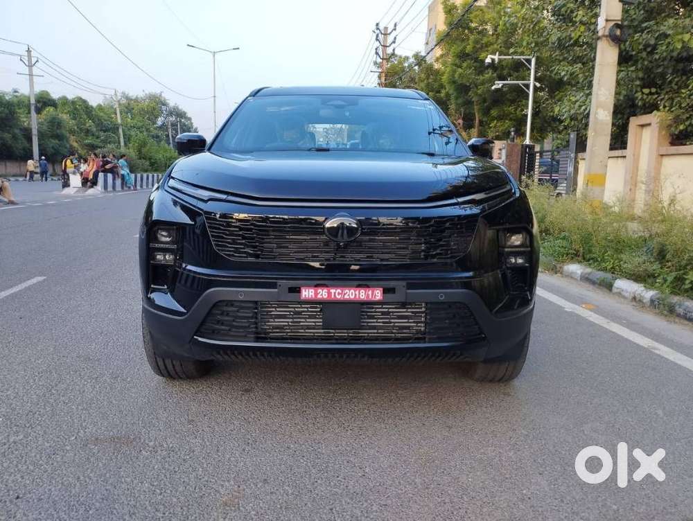 Tata Safari Accomplished X Plus 7 Str Dark Edition At, 2025, Diesel