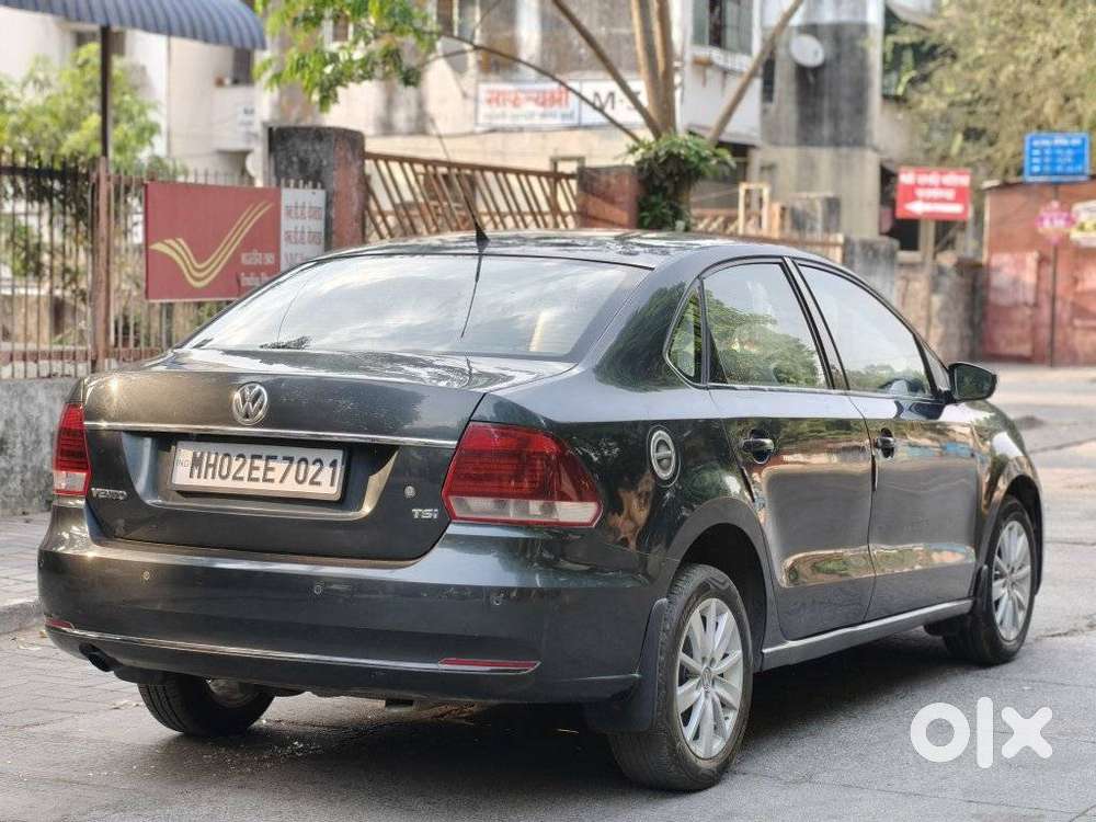 Volkswagen Vento 1.2 Highline Plus At 16 Alloy, 2016, Petrol
