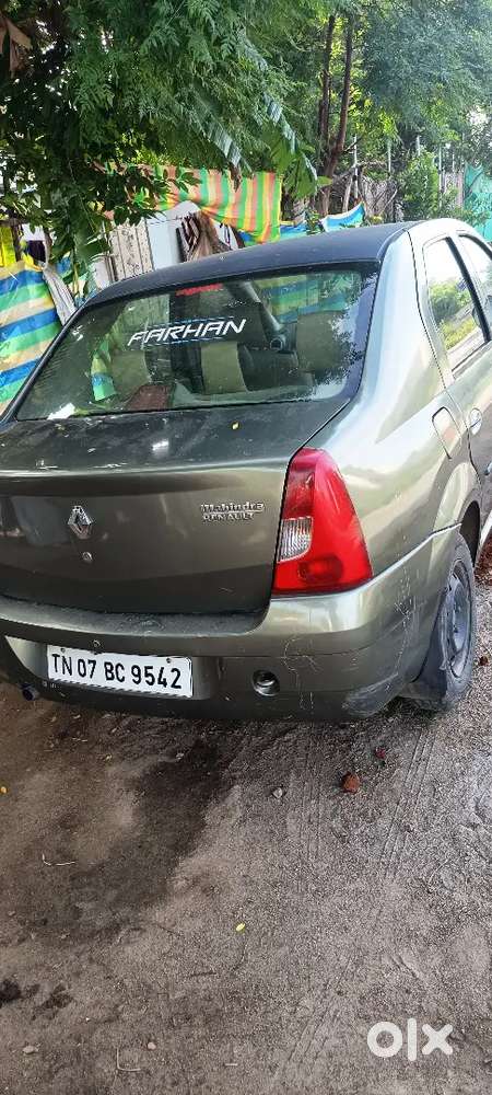Mahindra Renault Logan 2009