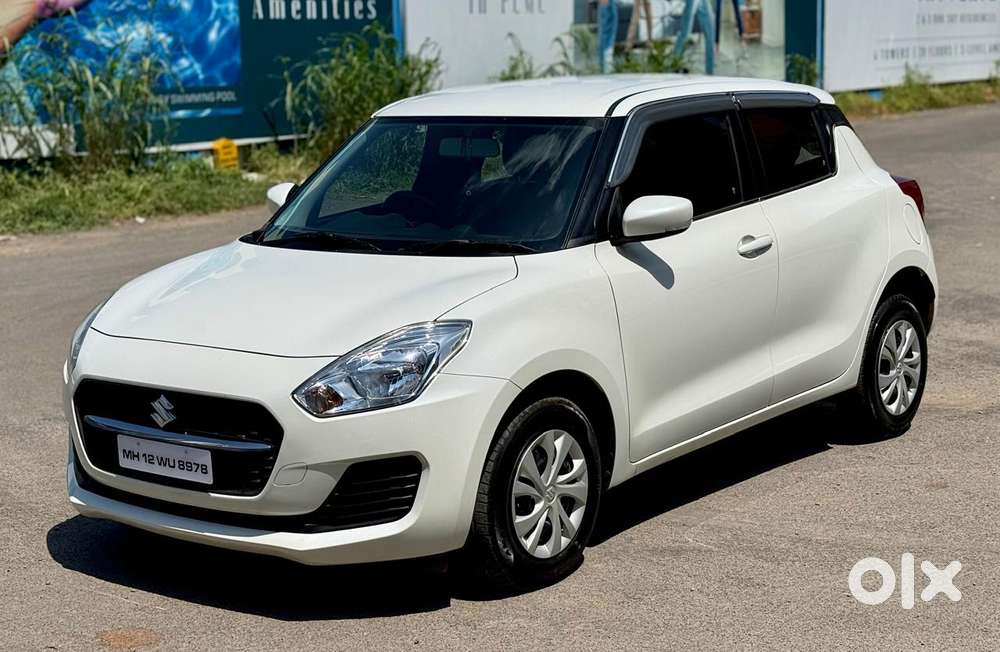 Maruti Suzuki Swift Vxi + Manual, 2024, Petrol