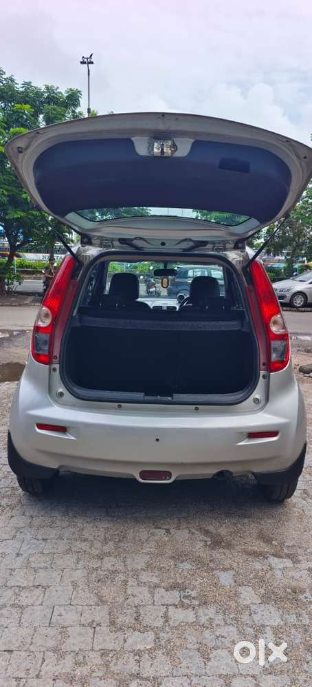 Maruti Suzuki Ritz, 2010, Petrol