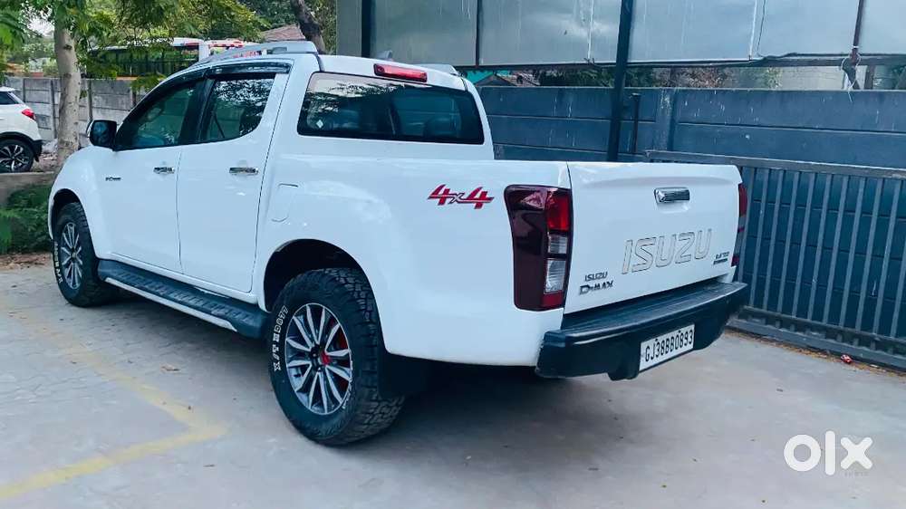 Isuzu V-cross 2020 Camper