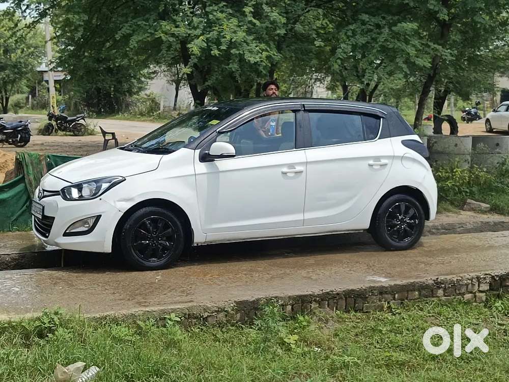 2013 Hyundai I20 Sportz Manual