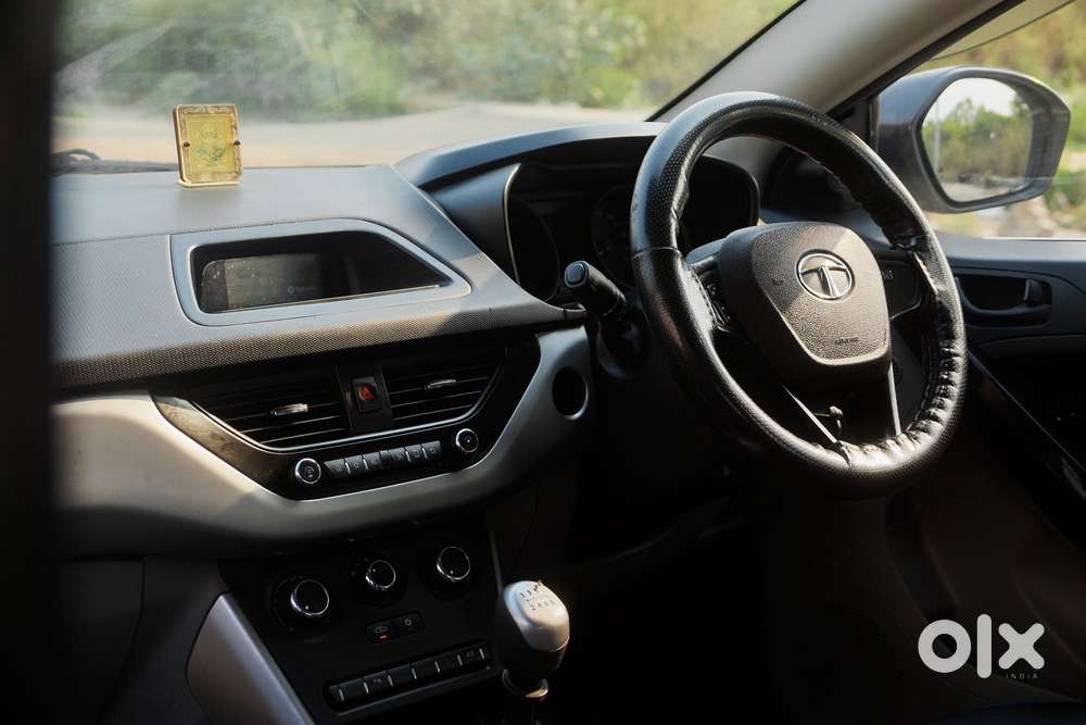 Tata Nexon 1.5 Revotorq Xm, 2018, Diesel